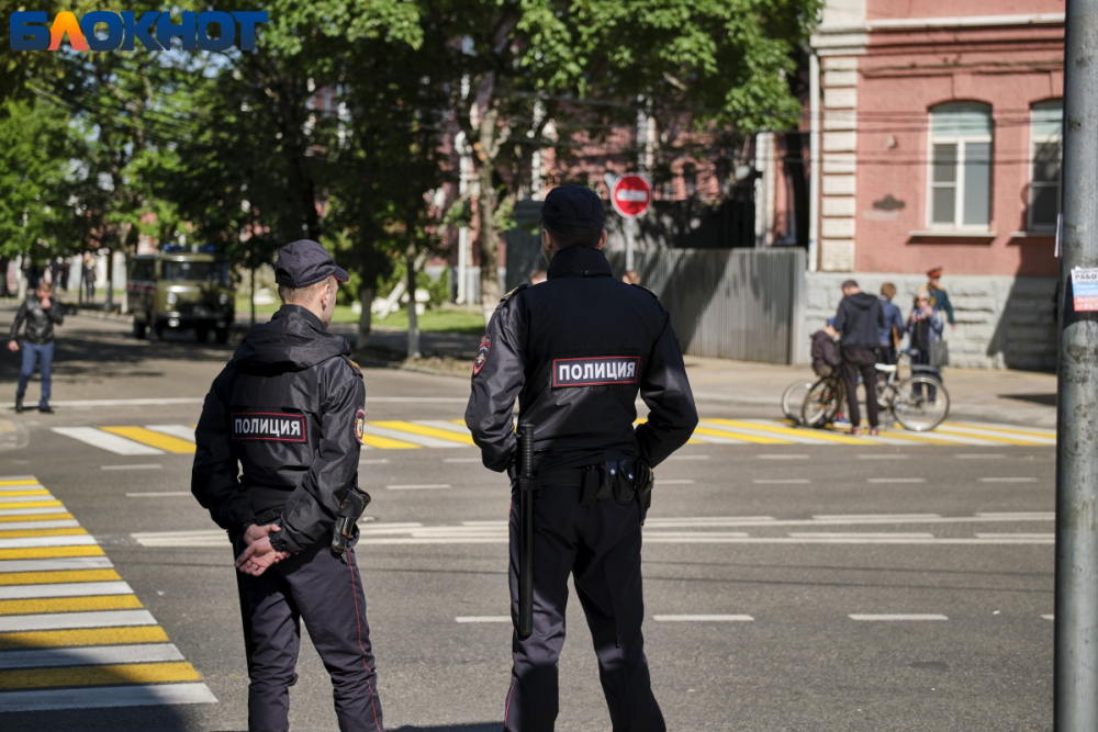 Главную площадь Краснодара перекрывают автобусами из-за угрозы теракта