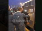 Полиция проводит проверку после драки пьяных пассажиров в маршрутке Краснодара