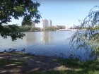 Тело мужчины обнаружили на берегу озера в Краснодаре 