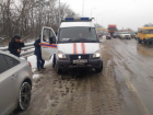 На Кубани из-за снега столкнулись 16 машин и рейсовый автобус 