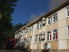 В Краснодарском крае загорелась база отдыха