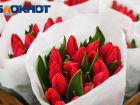 Белые тюльпаны для извинений: о чем скажет краснодаркам праздничный букет