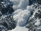В горах Сочи объявили об опасности схода лавин