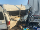 В Краснодарском крае автобус протаранил «КАМАЗ»: погибшая и 10 раненых