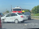 Ростовское шоссе в Краснодаре сковали пробки из-за массового ДТП