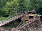 Уголовное дело завели на Кубани из-за разрушенного рекой моста