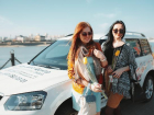 Юг-Авто Центр поздравит девушек в рамках акции «Цветочный патруль»