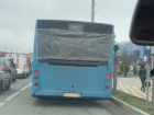 «Это как так?» – автобус в Крымске вышел на маршрут без заднего стекла 