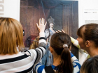 Сбербанк подарил Краснодару тактильный портрет Екатерины Великой