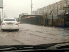 В Краснодаре из-за снегопада под воду ушла улица Уральская