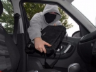 Краснодарец помог полицейским задержать подозреваемого в попытке совершения кражи из автомобиля 