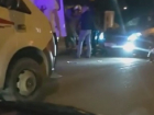 В Краснодаре водитель на BMW сбил мать с ребенком, женщина погибла 