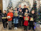 Праздничное представление для детей участников СВО организовали в Краснодаре социалисты