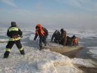 На Кубани спасли 170 рыбаков с оторвавшейся льдины