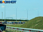 Краснодарец усомнился в удачном курортном сезоне в Крыму из-за пробок на мосту