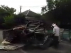 На Кубани перевернулась машина с пчелами: автомобилисты опасаются массового нападения