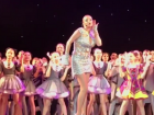 Волочкова шокировала откровенным нарядом на концерте для детей в Краснодаре 