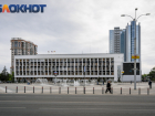 Сезон фонтанов в Краснодаре пришлось сдвинуть из-за непогоды