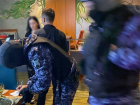 В Краснодаре дали 15 суток семье за проукраинские выкрики в ресторане