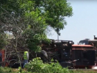 На Кубани перевернулся бензовоз из-за уснувшего за рулем водителя