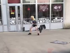  Владелица краснодарского кафе, где женщина кидалась стульями, рассказала об инциденте 