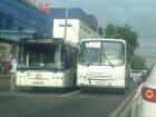 В Краснодаре столкнулись два пассажирских автобуса 