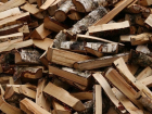 В Туапсинском районе льготников обеспечат дровами на зиму 