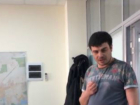Громкий скандал между обманутыми дольщиками ЖК «Вершина» и сотрудниками офиса застройщика в Краснодаре попал на видео