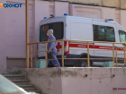 Гость Краснодара попал в больницу после попытки сократить путь на жд вокзале 