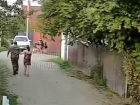 Въехали в авто и сбежали: юных мотоциклистов ищут в Краснодаре после ДТП