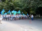 Толпа ВДВ-шников перегородила проезд в центре Краснодара