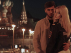 Блогера из Сочи и его девушку посадили за интимное фото у храма