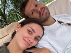 «Нас шантажировали месяц»: жена Фёдора Смолова вступилась за него после драки в кафе