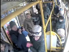 Антимасочники сняли трамвай с маршрута в Краснодаре