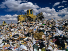 В Сочи принялись разбирать тонны мусора, копившиеся годами