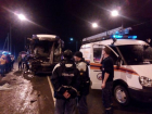 В Гулькевичском районе столкнулись пассажирский автобус и грузовик