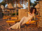 Ставшая веб-моделью преподаватель из Краснодара покоряет откровенными нарядами Египет