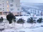 Страшные видео разрушений от урагана и шторма в Краснодарском крае