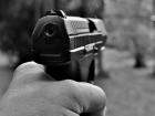 В Краснодаре возле КубГАУ мужчина открыл стрельбу из пистолета