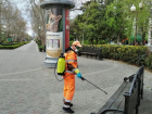  За день в Краснодаре обработали почти тысячу километров дорог и тротуаров 