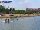 Ближайший к Краснодару пляж закрыли для купания из-за жары и водорослей
