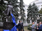 Памятник изобретателю телевидения Борису Розингу появился в Краснодаре 