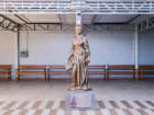 Памятник Екатерине Великой установили в аэропорту Краснодара 