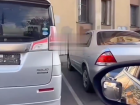 В Краснодаре водители снимают госномера, чтобы не платить за парковку