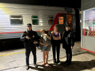 В Краснодарском крае туристка перепутала поезда и потеряла двоих детей