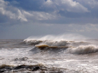 МЧС предупреждает о сильном ветре со стороны Азовского моря