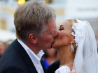 В Сети появилось видео страстного поцелуя Навки и Пескова