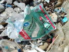 Шторм принес турецкий мусор в Краснодарский край