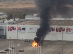 В Краснодаре на парковке выставочного центра сгорела «ГАЗель»