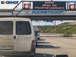 Крымский мост экстренно закрыли для авто 